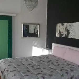 Porta Appia Bed & Breakfast