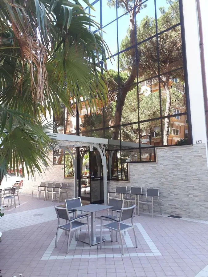 Hotel Arlecchino  Milano Marittima